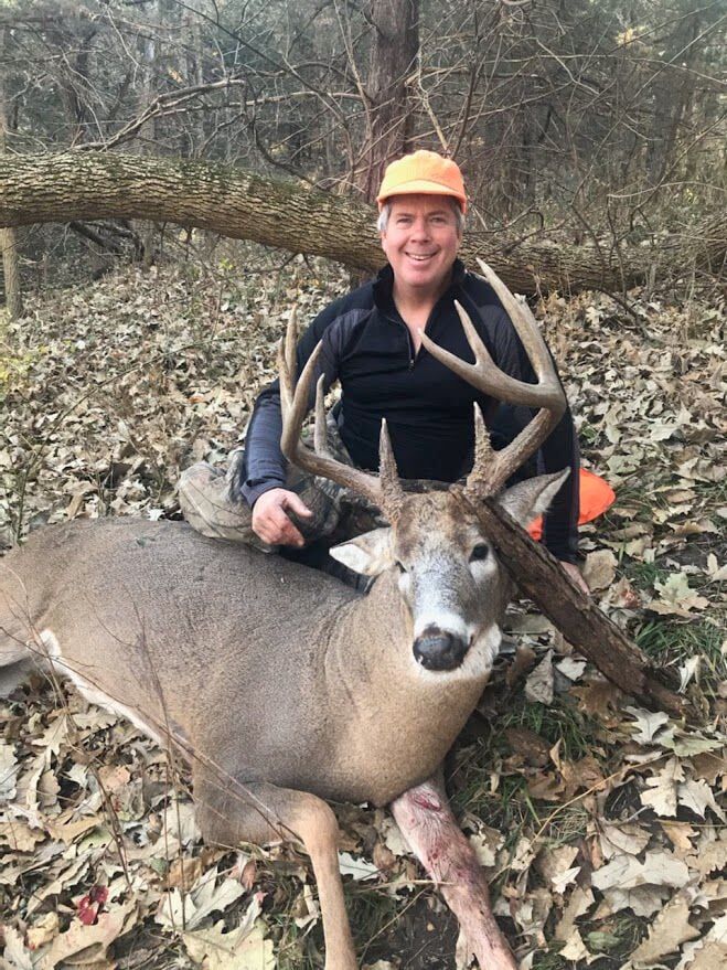 Five-point buck